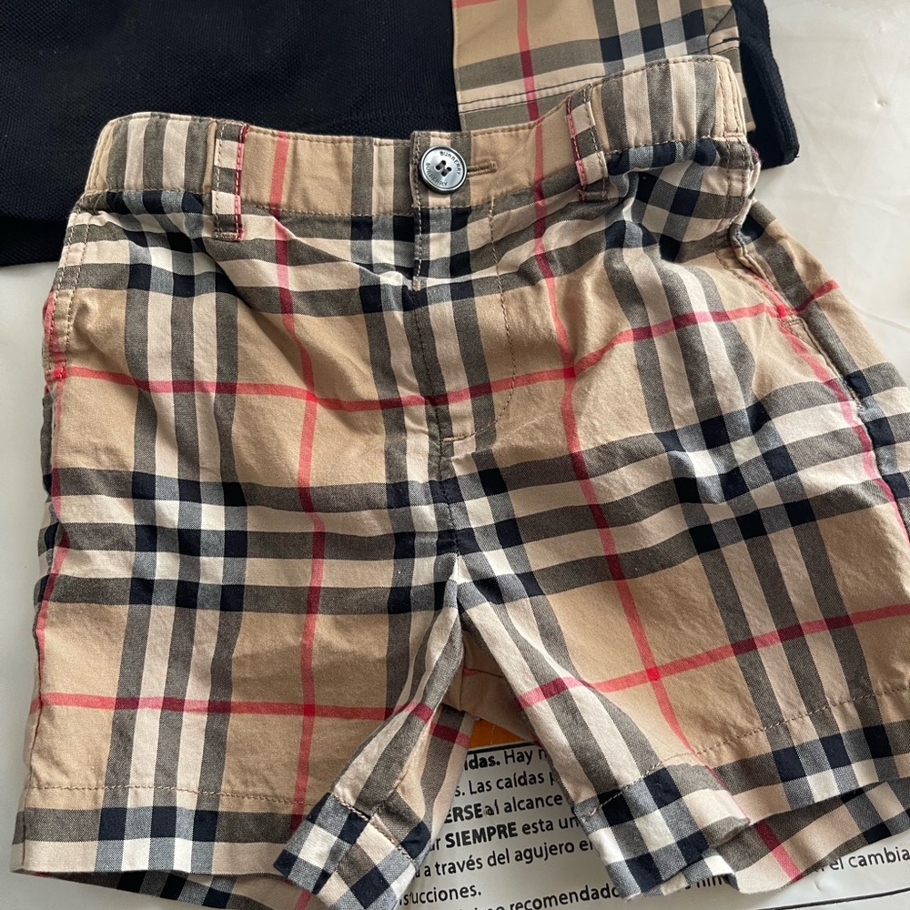 Burberry shorts size 12 months